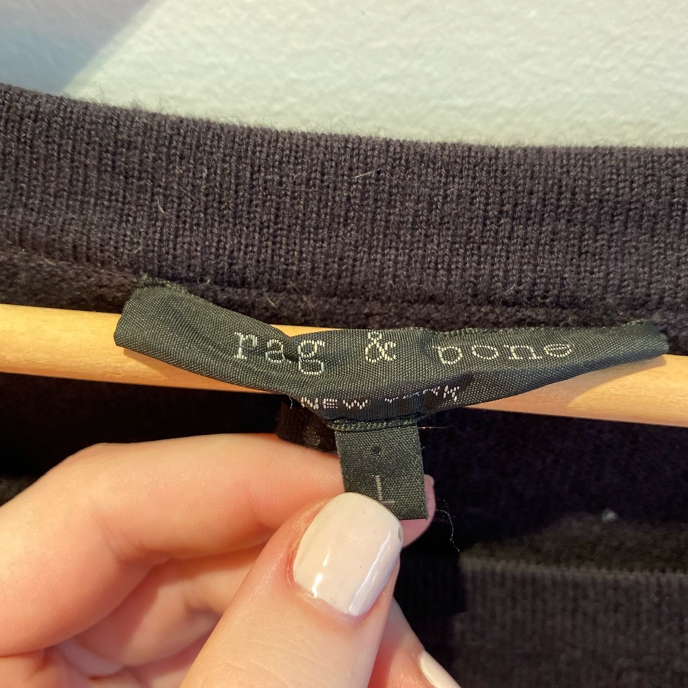 Stunning RAG & BONE deep eggplant cashmere sweater